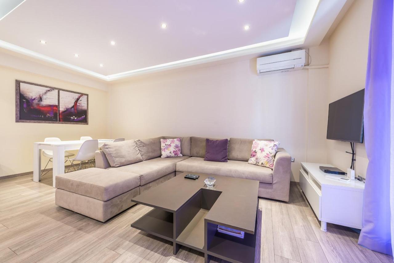 An Impressive 2 Bdr Apt In Glyfada Atina Dış mekan fotoğraf