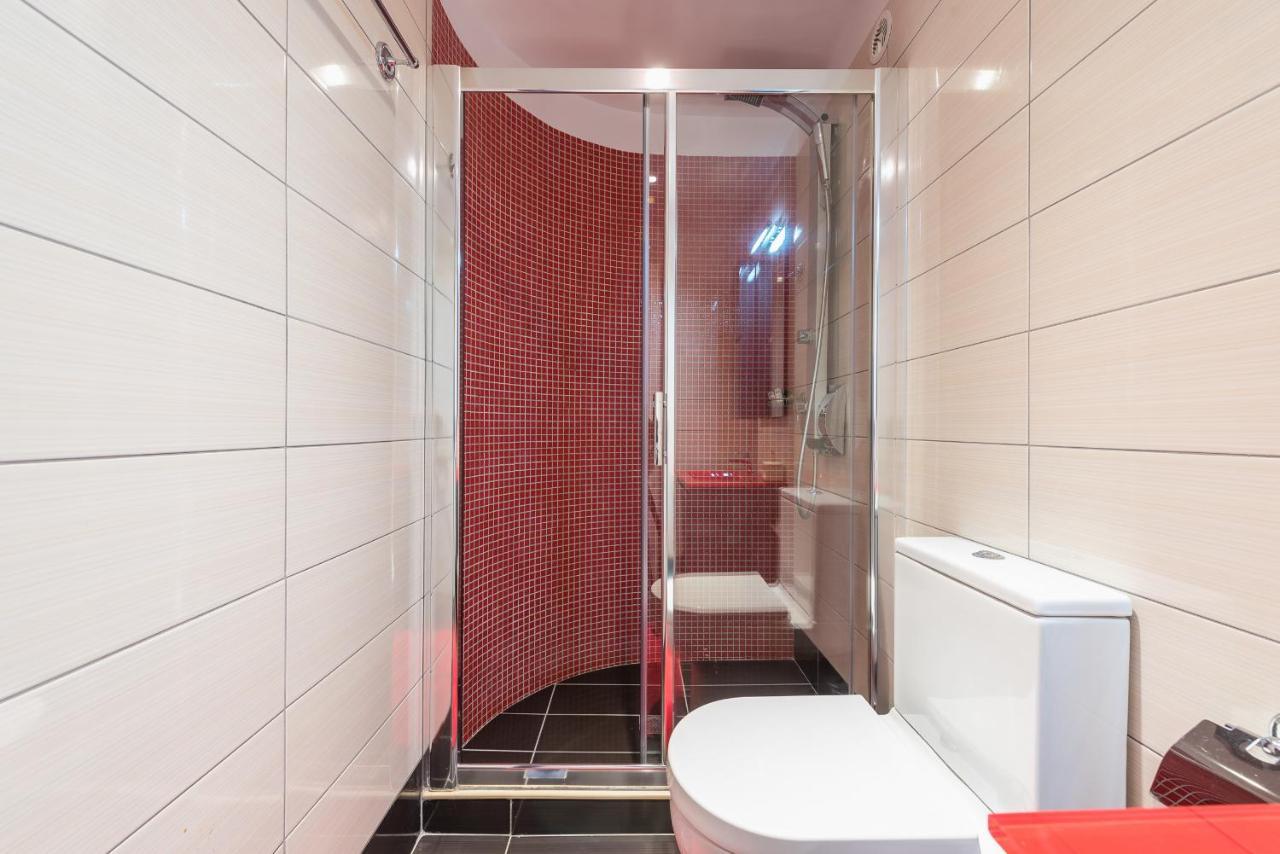 An Impressive 2 Bdr Apt In Glyfada Atina Dış mekan fotoğraf